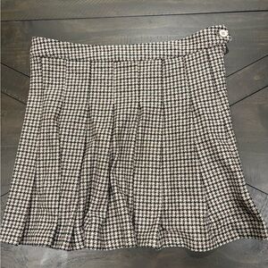 Ardene Houndstooth A-Line Pleated Skirt